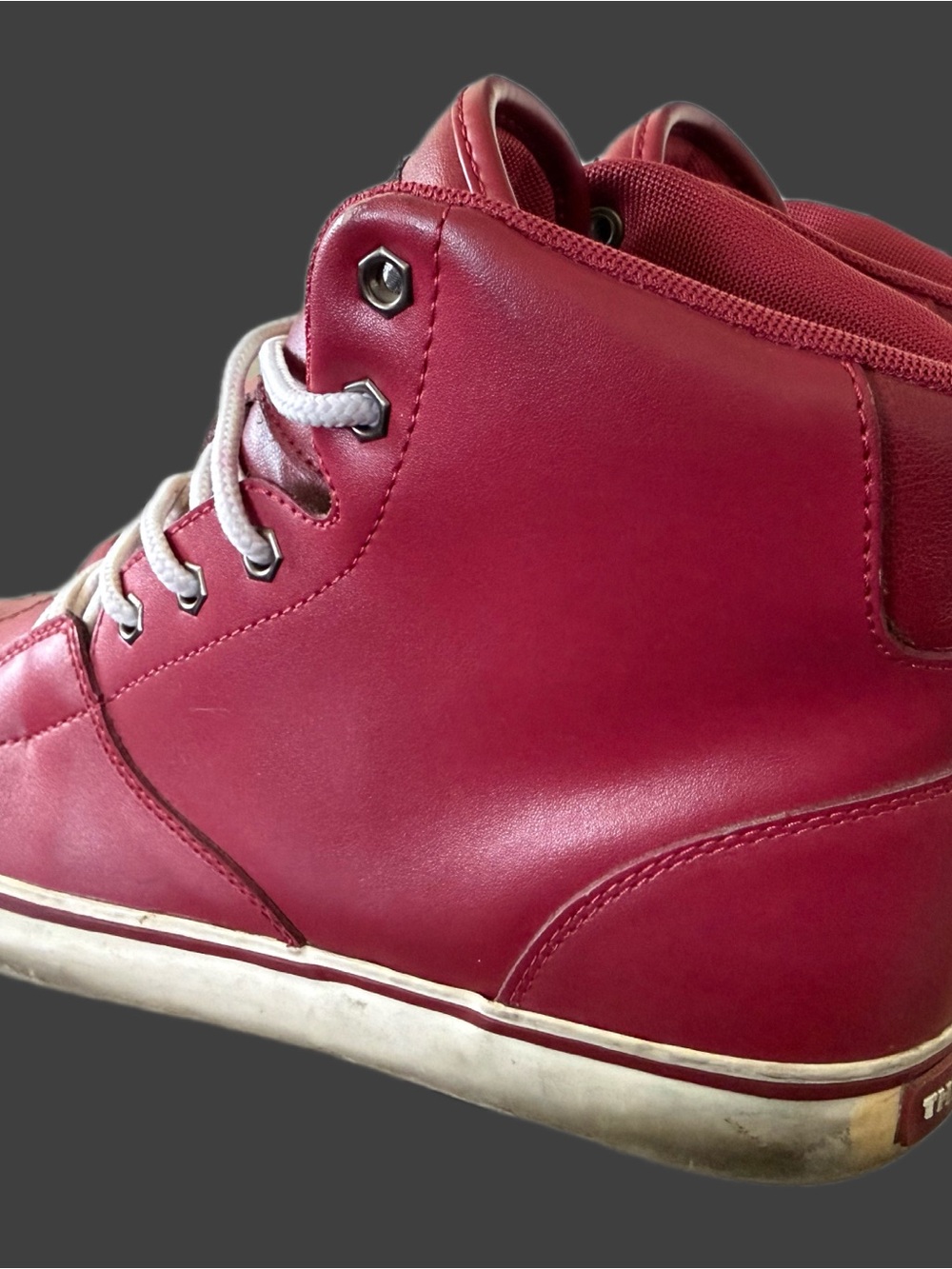 The Hundreds Riley High - Fall 2011 Collection - Picture 2 of 11